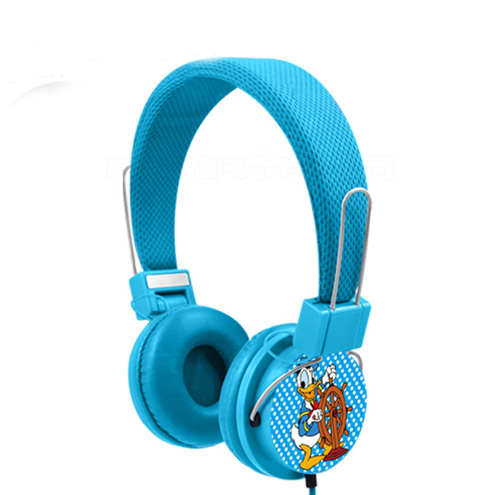 custom headphones with logo in China