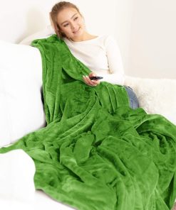 Super Soft Microfiber Blanket Image 1