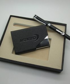 Classic Leather Card Holder Gift Set with Pen 11 Classic Leather Card Holder Gift Set with Pen Image 4